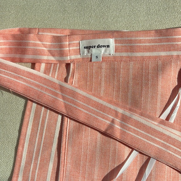 Revolve Top - Picture 5 of 6